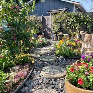 Meet your Posher, Linda